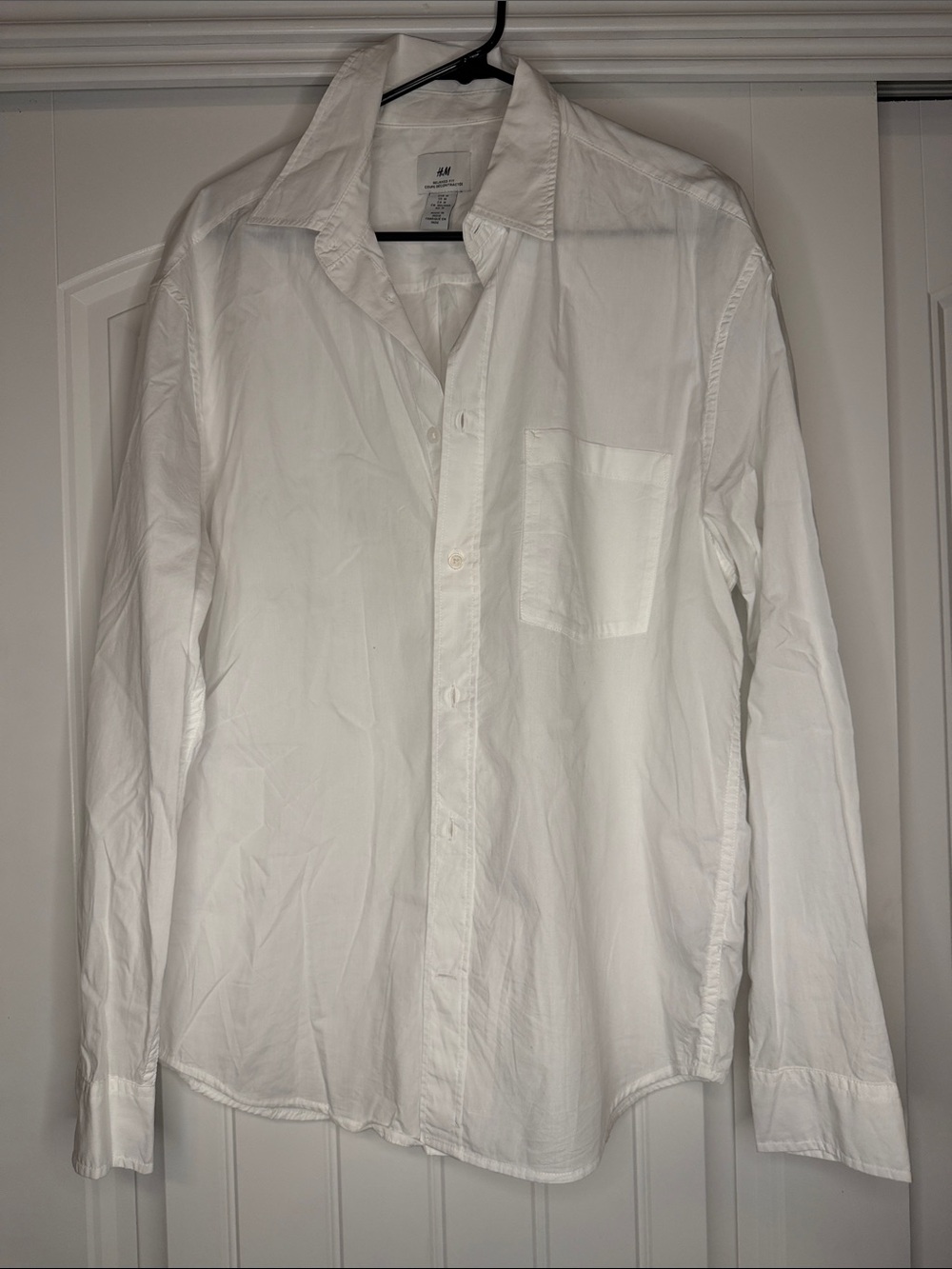 H&M Men's White Long-Sleeve Dress Shirt